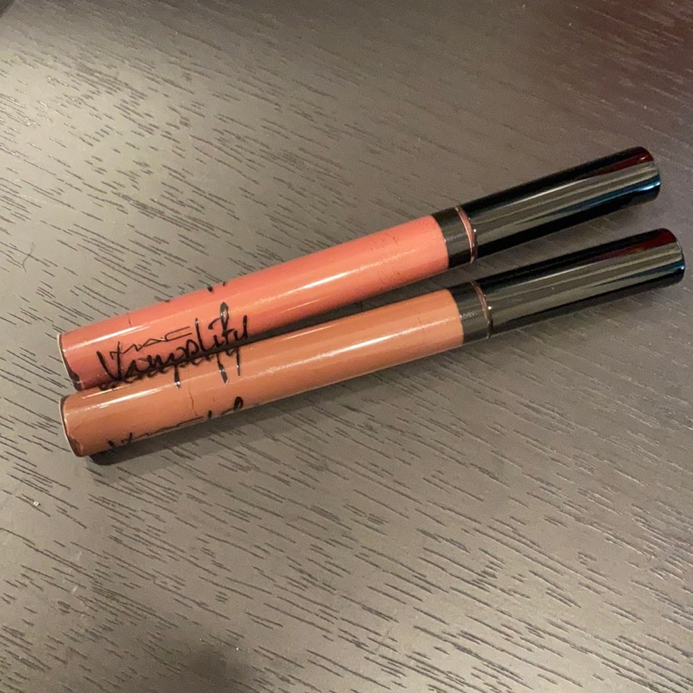 Vamplify Nude Duo